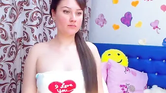 baby18doll Crazy Latina knees shaved holes