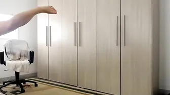 catty190 Exquisite bitch pulls pussy