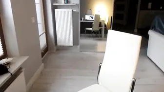nickolll Sweet bitch in erotic show