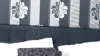 ladyblackcat beauty close fingers clit