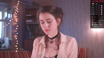 minty_mind whore babe masturbates pussy