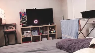 lusycandy luscious whore rubs boobs with oil