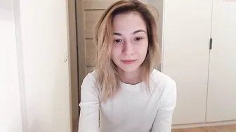 lizamyah naughty babe posing in lingerie