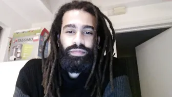 tantraturiya Skinny chick