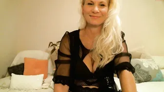 sultry_sunshine wet hairy pussy