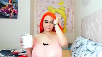 sabrina_geek dirty bitch is engaged in oral sex