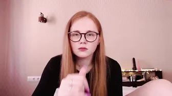 olivia_date tiny in a mask caresses the vagina