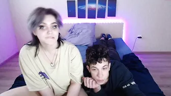 boruto_kyn cute blondie exposes big tits