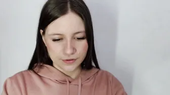 anny0201 wonderful chick rides a sex car