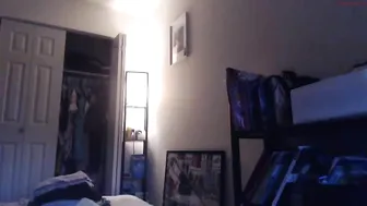 amysmilez cute posing in fries