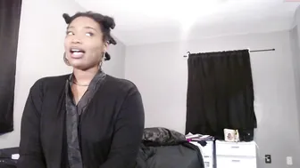 amyknightington gorgeous bitch strips and jerks off