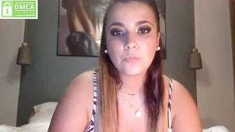 camgirlana beauty undressed to show off her tattoos