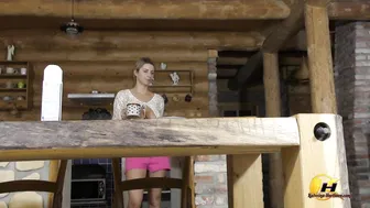 katy hartlova adult mare fingering holes