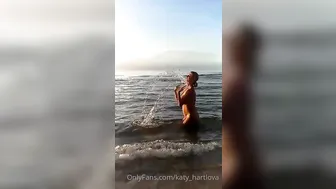 katy hartlova easily accessible bitch is given to a neighbor