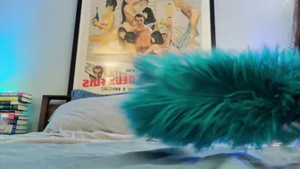 akadanidaniels busty young lady fucks her cunt