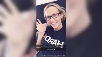 Kayleigh Coxx aka kayleighcoxx84 fingering her asshole