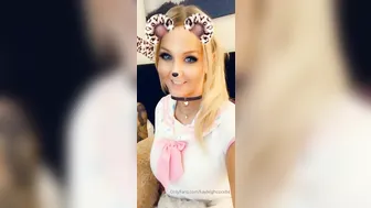 Kayleigh Coxx aka kayleighcoxx84 petite slut masturbates with her fingers