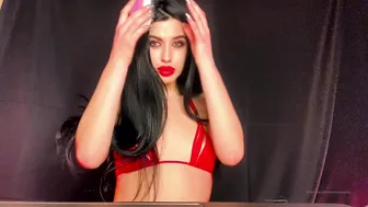 Mistress Karina curva