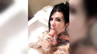 Megan Inky aka inky real slut cums off