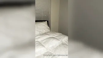 AlexiaXRae lush woman