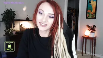 Violet Weatherbee exquisite bitch jerking off her cunt