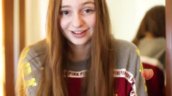 Delilah Cass babe in stockings passionately masturbating cunt