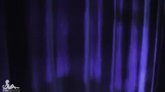 Shiri excellent massages its charms