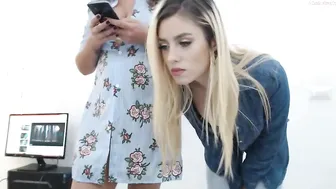 jasonandsarah rubbing and jerking off her pussy