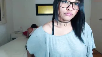 kkandcc Charming slut hammering herself on the couch