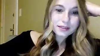 catdupre Beauty licks rubber dick