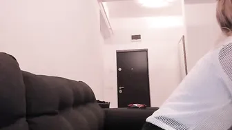 amandateasing Naughty kurva masturbates pussy