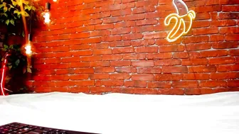 Dona-Loca cute whore sits on thick cock