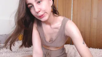 baby_shay blue eyed boobs caresses