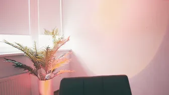 auddicted Dark haired curva