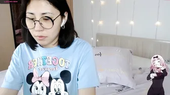 dear_annie Busty wench