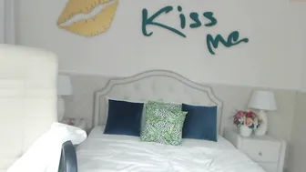 erika__fox Openwork blond