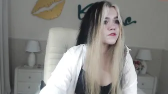 erika__fox charming babe shows off beautiful sissy