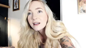 alittlepeach  private from the burning brunette with a cool body