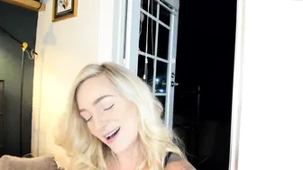 alittlepeach wonderful babe fucked in pussy after comfort