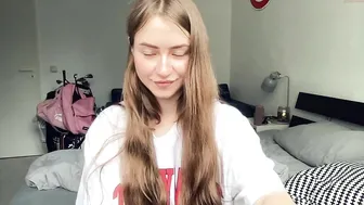 strawberryjamx harsh woman caresses her breasts