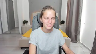 angela__boom Spicy nipple