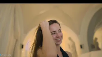 artejones charming bitch caresses big tits