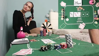 strippokernight sexy hippo