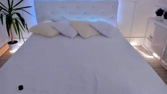 vi_reis gorgeous ladies chatting in free chat