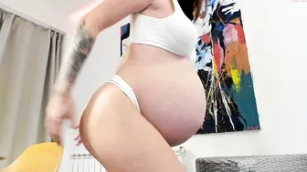 iamalexiss 24 july 2020