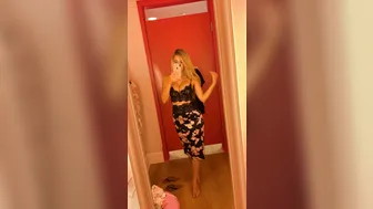 OnlyFans Polina Sitnova adorable chick pulls the vagina with fingers