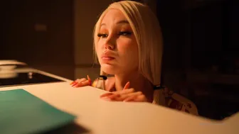 blondelashes19 Insatiable Hide