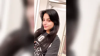 OnlyFans_Hannah Gavalda_aka_ whoahannahjo decided to arrange a vipshow with a vulgar contest