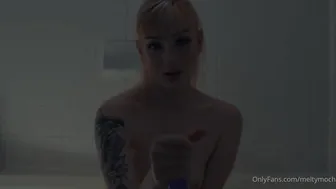 meltymochi clockwork whore squeezes cap