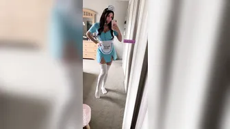 JustViolet  big breasted dance dances naked